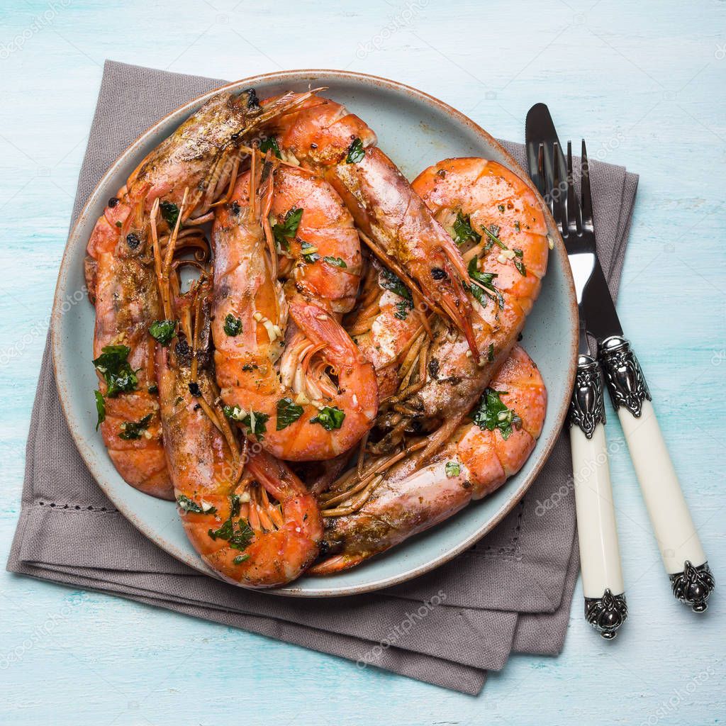 Grilled shrimps on pastel background