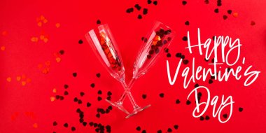 Flüt ve kalplerle Sevgililer Günü konseptin kutlu olsun.