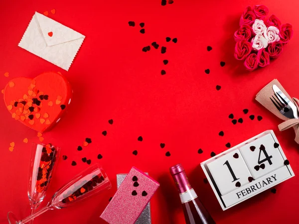 Boldog Valentin-napi koncepció fa naptár — Stock Fotó