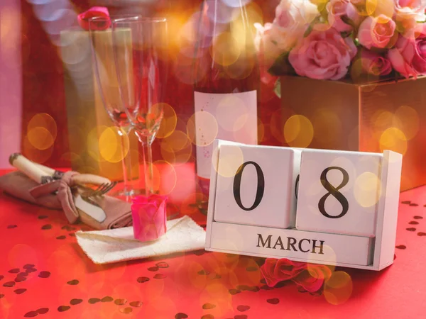 Festive womens day concept avec calendrier en bois — Photo