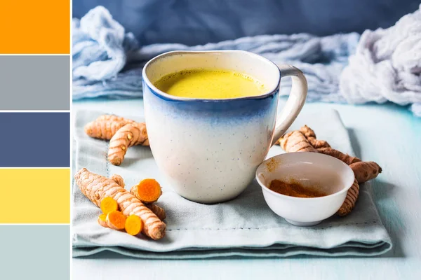 Golden turmeric milk drink in mug. Warna swatch — Stok Foto
