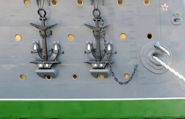 Close-up of anchors of the cruiser Aurora — Stock Photo, Image