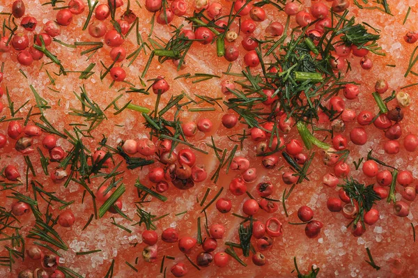 Bakgrund av saltad röd fisk - lax filé — Stockfoto