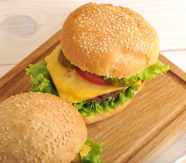 susam tohumu alınan closeup ile hamburger ekmeği