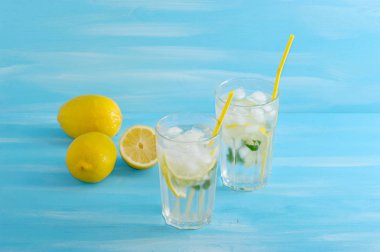 içme - payet ile ev yapımı limonata limon, nane, buz bir