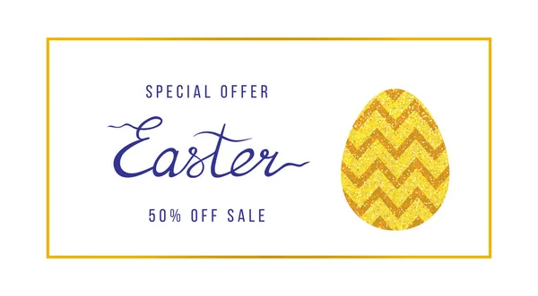 Bon pour une offre spéciale de vente de Pâques avec l'oeuf d'or — Image vectorielle