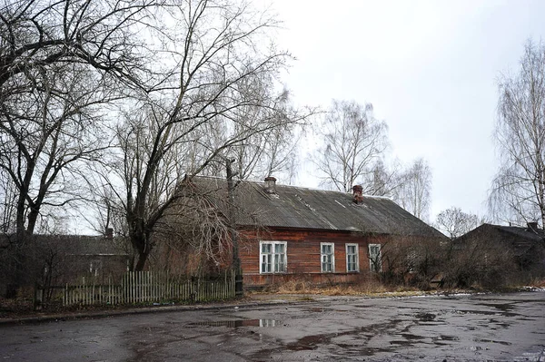 Borovichi Rusland Januari 2020 Oud Houten Huis Het Stationsplein Borovichi — Stockfoto