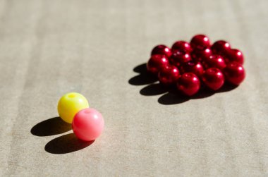 Toplumda etnik ayrımcılık ve ırkçılık kavramı . 