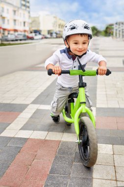 Çocuk kask binicilik bisiklet