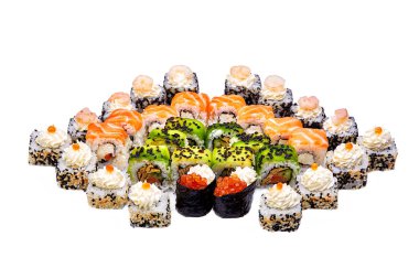 Geleneksel Japon suşi ürün yelpazesine. Suşi izole üzerinde beyaz arka plan belirleme.