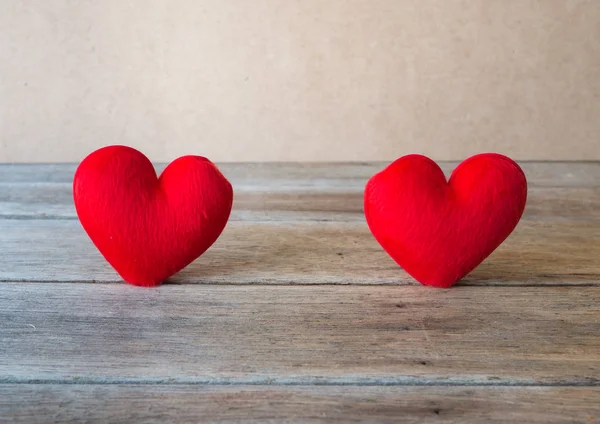 Red hearts on wood — Stock Photo, Image