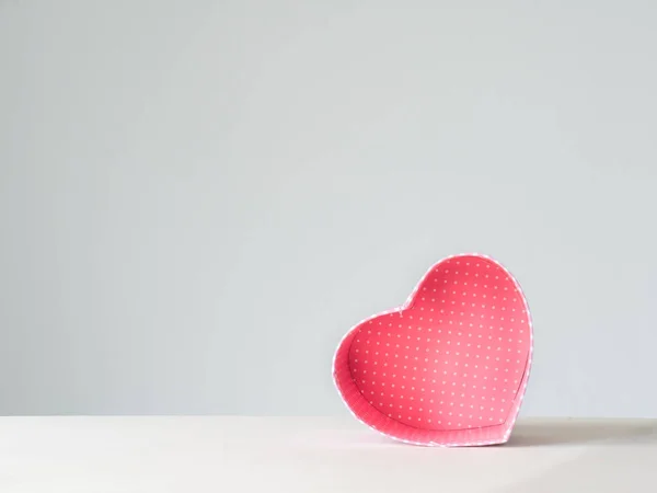 Pink Heart White Background — Stock Photo, Image