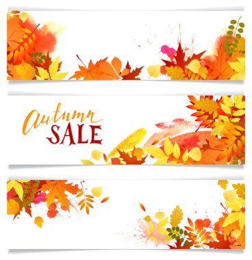 Üç afiş ile sonbahar yaprakları