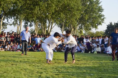 Istanbul'da Orta Asya Türkmen güreş