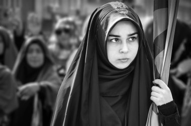 Aşure Istanbul Müslüman kadınlar topluluğun işaretler.