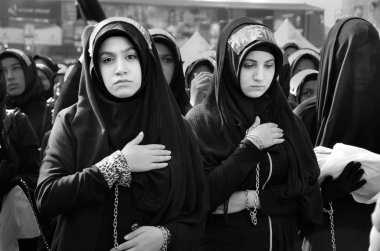 Aşure Istanbul Müslüman kadınlar topluluğun işaretler.