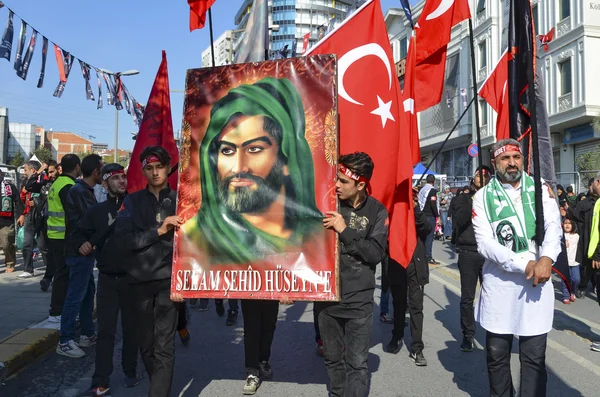 Muslims worldwide marks Ashura Istanbul Shiite community. — Stock Photo, Image