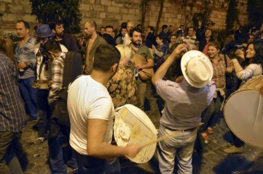 Davulcu müzisyen Hıdırellez