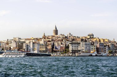 Eski Kadıköy Vapur İskelesi ve Istanbul feribot