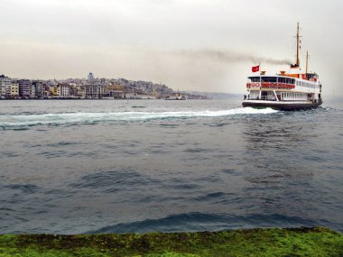 İstanbul Boğazı'nda Feribot