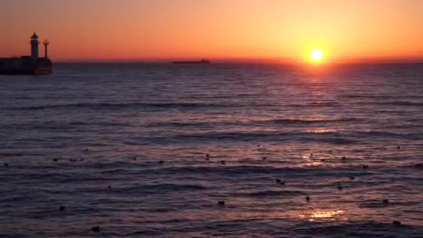 Aube sur la mer 