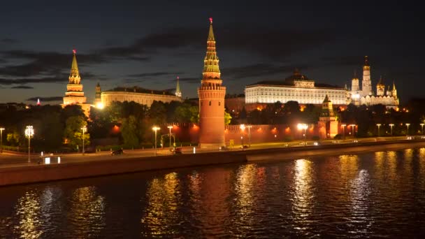 Embankment near the Kremlin in Moscow — Stock Video