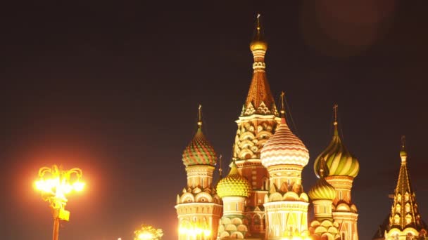 St. Basil's Cathedral at night — Stock Video