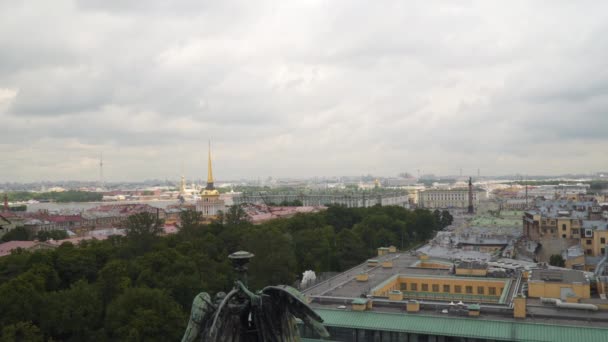 Uitzicht op het plein Palace — Stockvideo