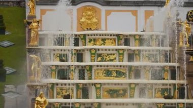 Büyük Cascade unsurları