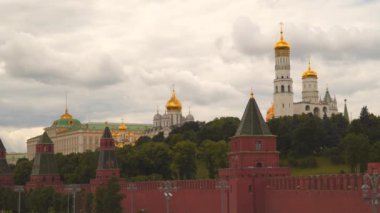 Moskova Kremlin bölgesindeki Büyük Çan Kulesi İvan