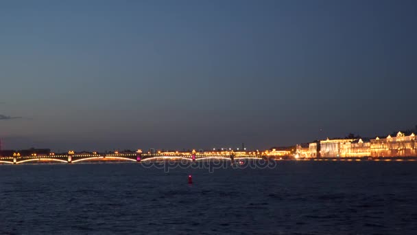 Trinity Bridge, San Petersburgo — Vídeo de stock