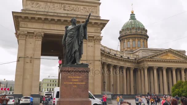 São Petersburgo Rússia Julho 2017 Monumento Mikhail Kutuzov Catedral Kazan — Vídeo de Stock