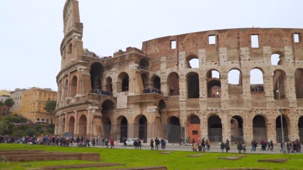 Рим Италия Марта 2018 Года Туристы Возле Римского Колизея Рим — стоковое видео