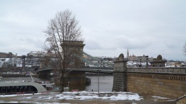 Szechenyi zincir köprü