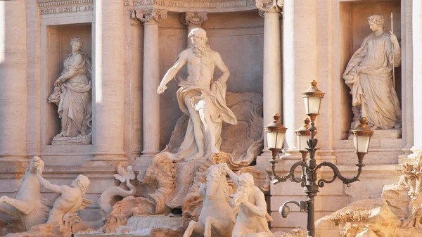 Trevi fontän Rom — Stockfoto