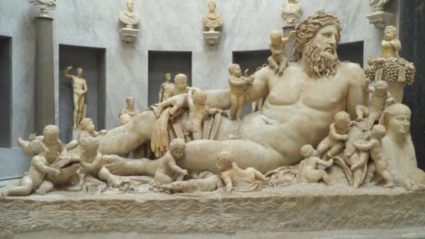 意大利 2018年3月21日 梵蒂冈博物馆河尼罗河雕塑 — 图库视频影像