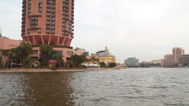 Uitzicht Vanaf Een Boot Varen Nijl Rivier Caïro Architectuur Aan — Stockvideo