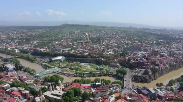 Georgiens Huvudstad Tbilisi Flygbild — Stockvideo