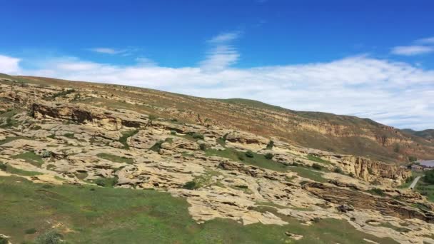 Formazioni Rocciose Arenaria Vicino Alla Città Grotta Uplistsikhe Georgia Video — Video Stock