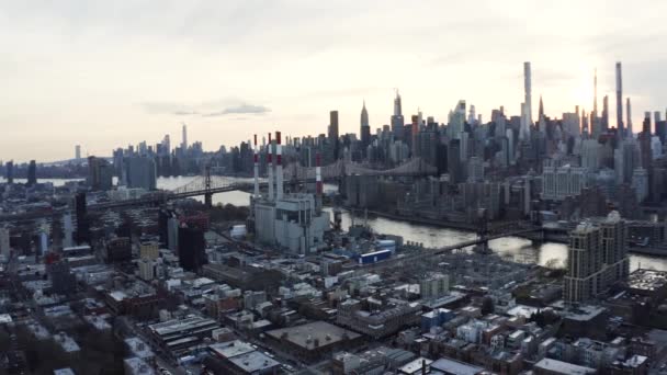Günbatımında New York Anamorfik Hava Görüntüleri — Stok video