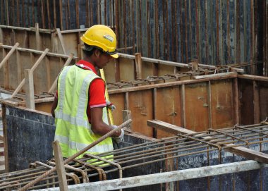 Ahşap formu iş imalatı inşaat işçileri