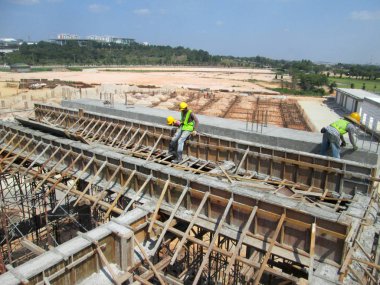 Kontrplak ve ahşap yapılmış ahşap formu iş 