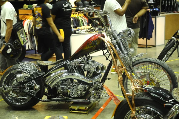 Harley Davidson motocicleta personalizada —  Fotos de Stock