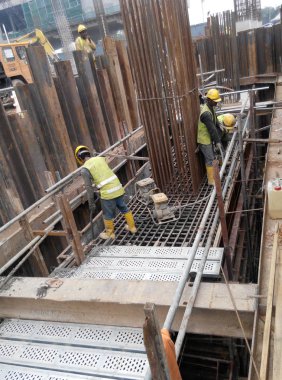 İstinat duvarı çelik levha kazık cofferdam