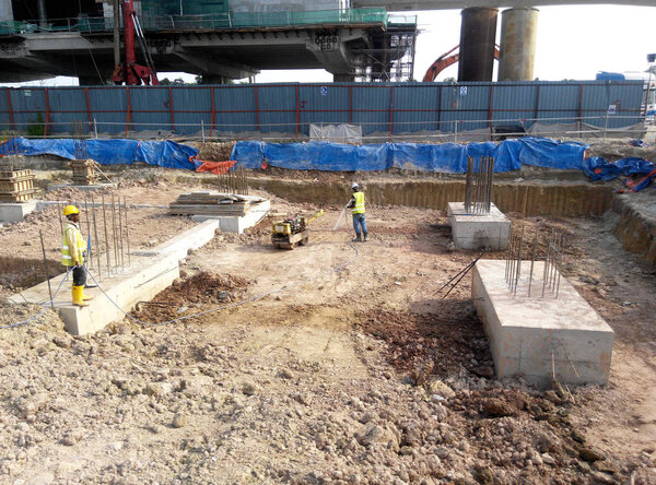 The concrete pile cap concreted at the construction site
