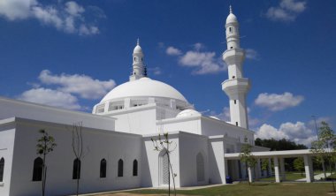 El Hüseyin Camii