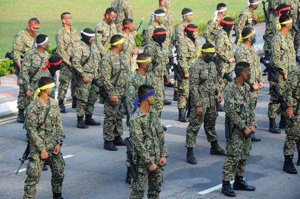  Malezya askerler mücadele bir gösteri gösterildi 