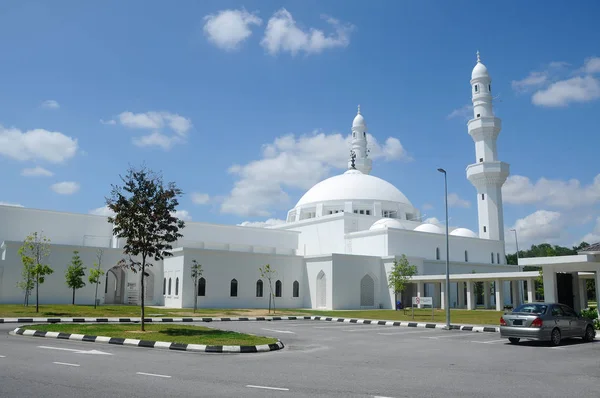 Mezquita Al Hussain en Seremban 2, Negeri Sembilan, Malasia . — Foto de Stock