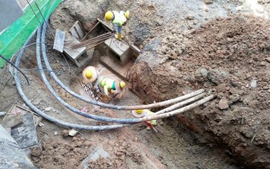  Yeraltı yardımcı programı ve Hizmetleri boru