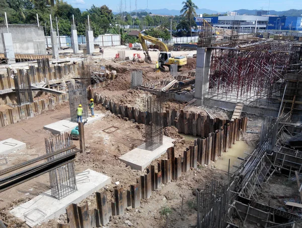 Betonowe oczepu plaża betonowa na budowie — Zdjęcie stockowe